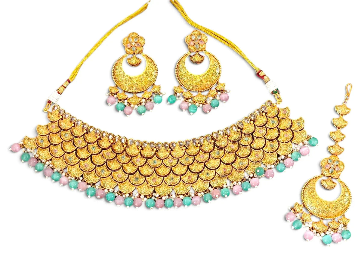 Traditional Pink and Green Heritage Polish Choker Necklace Set