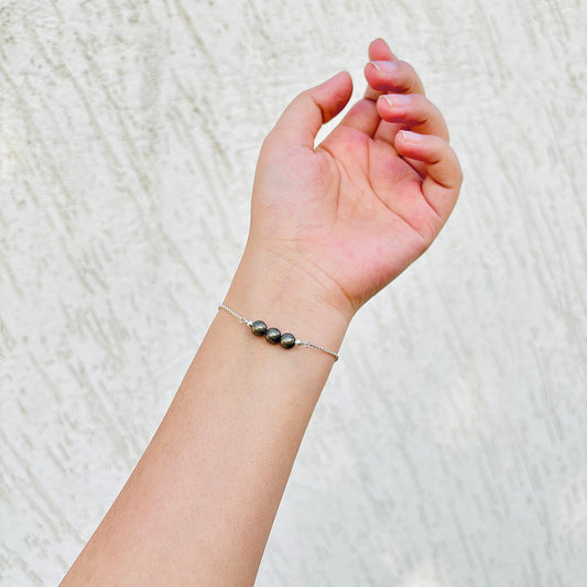 Money magnet Pyrite Bracelet | Silver