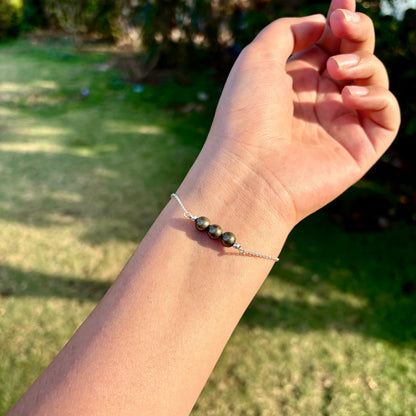 Money magnet Pyrite Bracelet | Silver