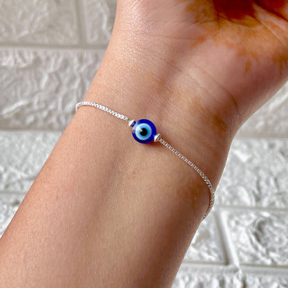 Protective Charm Sleek Evil Eye Chain Bracelet - Elegant Guardian  Silver Jewelry