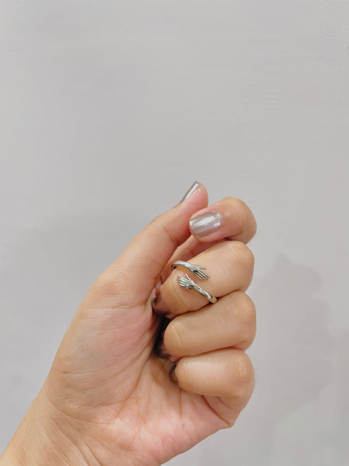 Hug Ring | Silver