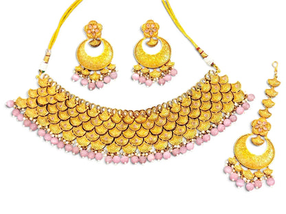 Traditional Light Pink Heritage Polish Choker Necklace Set